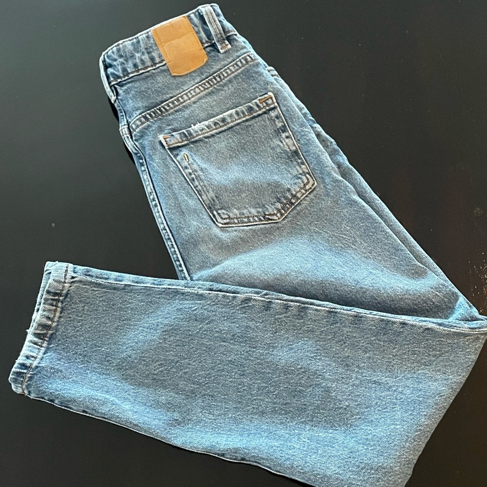 ZARA MOM FIT
